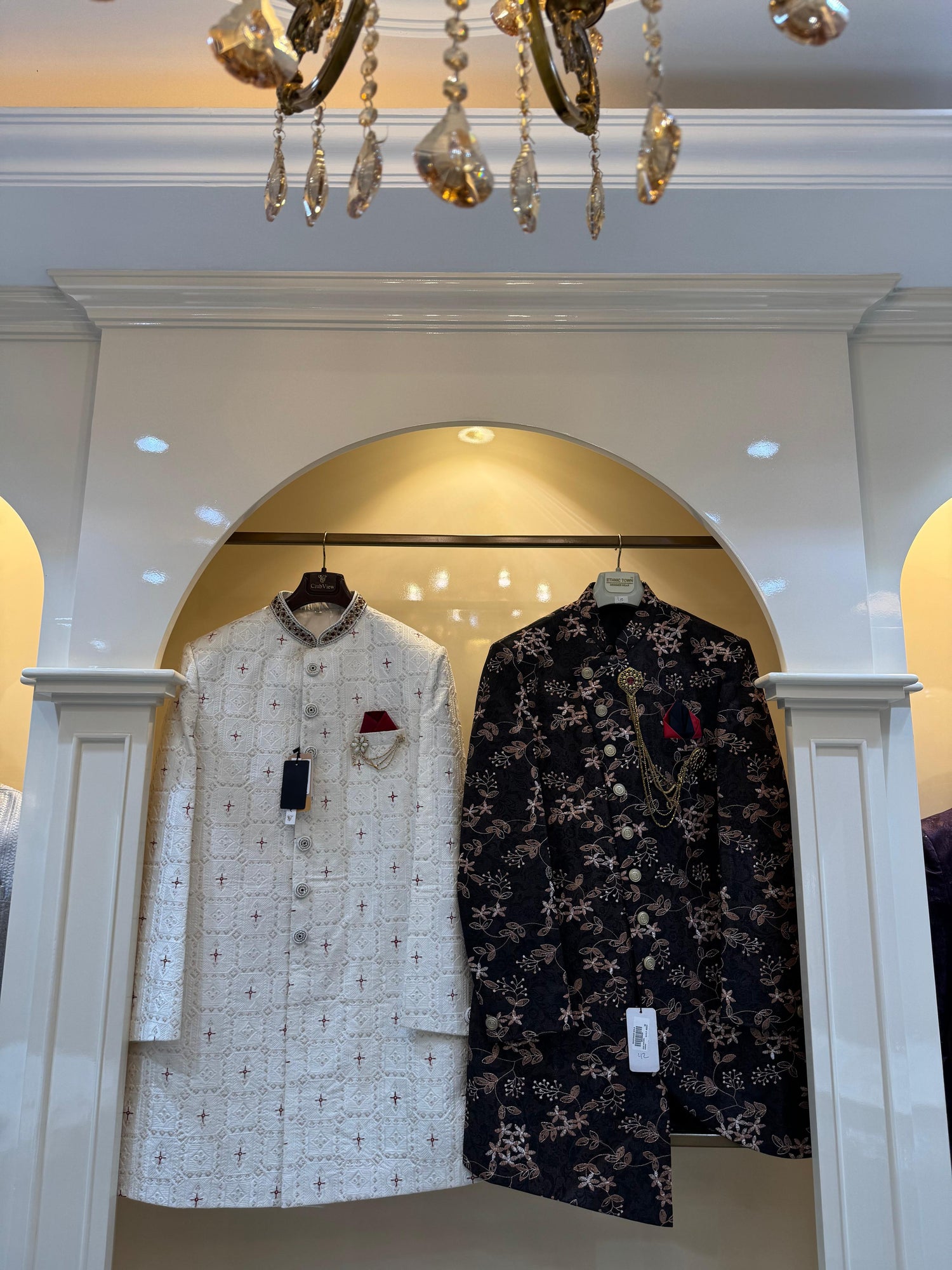 MENS ETHNIC