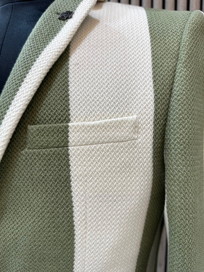 Blazer M L
