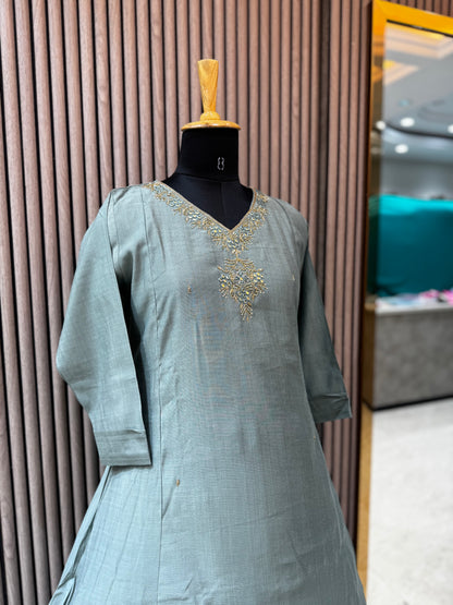 Ladies Suit